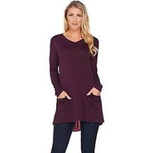 LOGO Lori Goldstein V-neck Long-Sleeve Tee